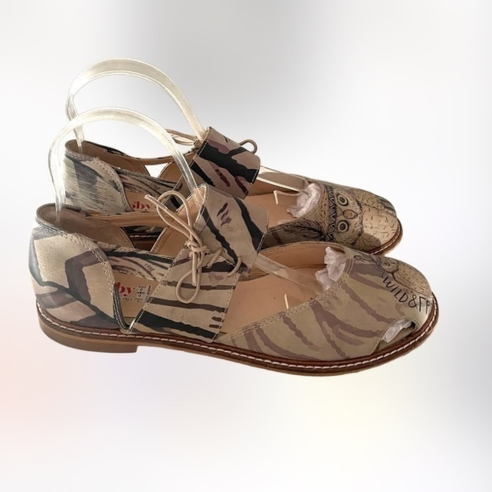 GOBY Wild & Free Owl novelty print Mary Jane shoes size 39
